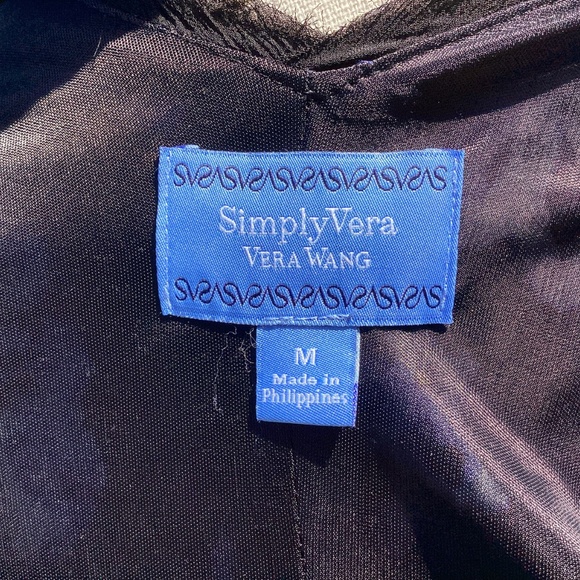 Simply Vera Vera Wang Sleeveless V Neck Floral Dress - Picture 5 of 6